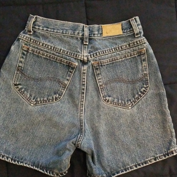 VINTAGE Lee Denim Jeans Shorts high waist Womens Size 8 - Picture 3 of 3